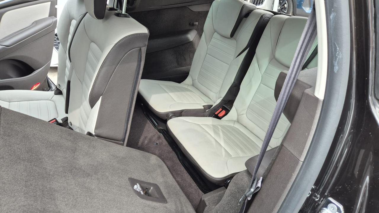 Renault Espace dCi 160CV EDC Energy Executive 4Control