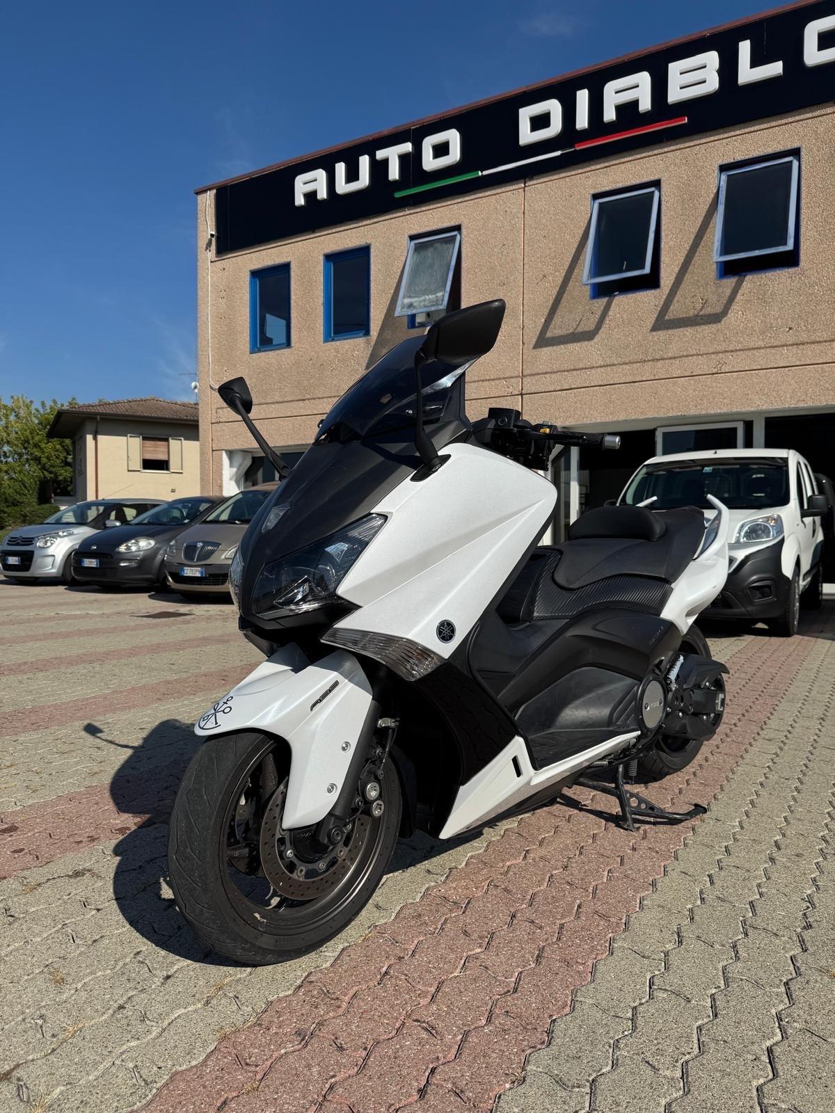Yamaha TMAX 530