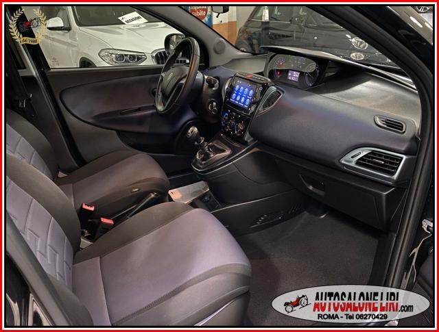 LANCIA Ypsilon HYBRID 1.0 FireFly GOLD PLUS