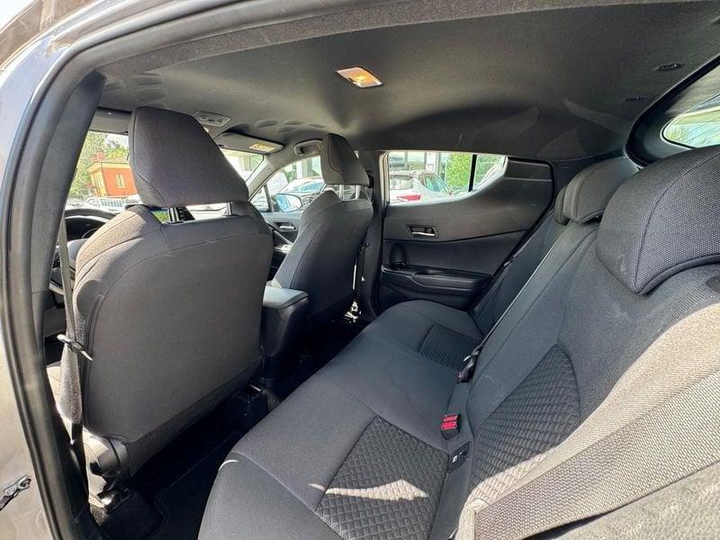 Toyota C-HR 1.8H (122CV) E-CVT Active