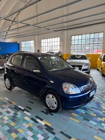 Toyota Yaris 1.0i 16V SOLO 9 MILA KM!!!