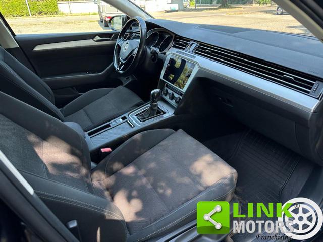 VOLKSWAGEN Passat Variant 1.6 TDI DSG Business BMT