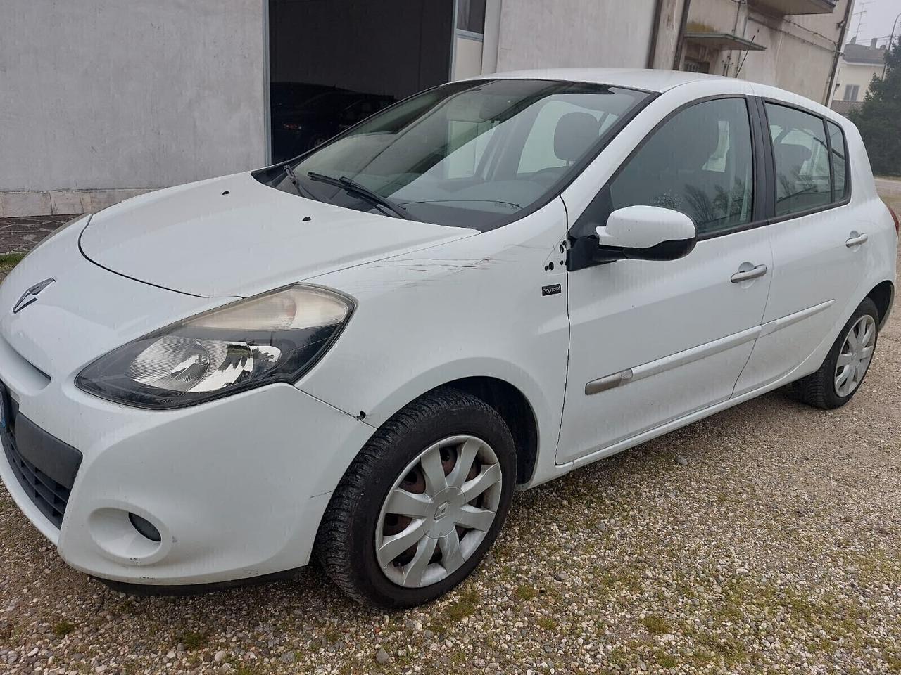 Renault Clio 1.2 16V 5 porte GPL Dynamique