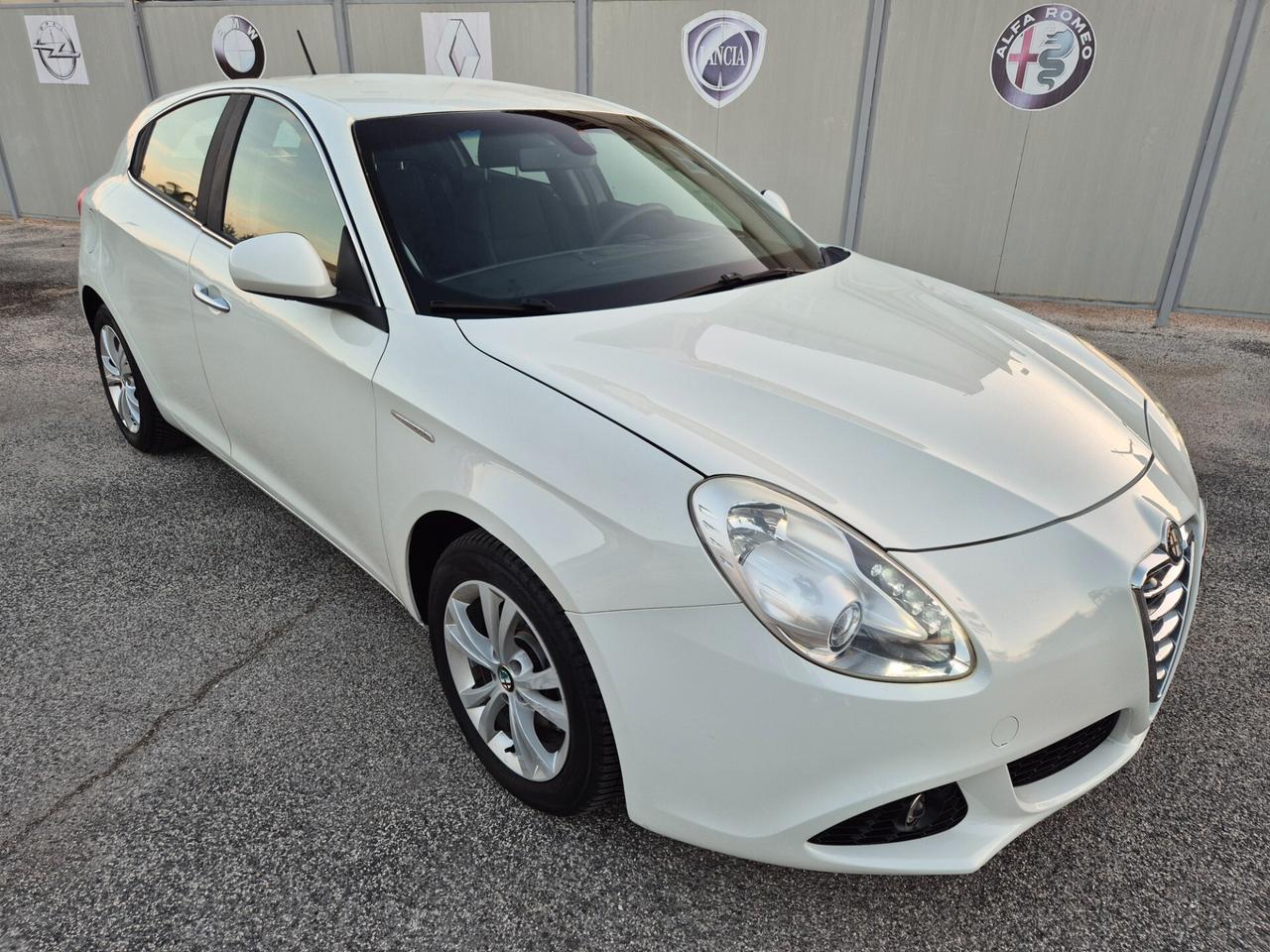 Alfa Romeo GIULIETTA 1.6 JTDm-2 105 CV NUOVA FULL