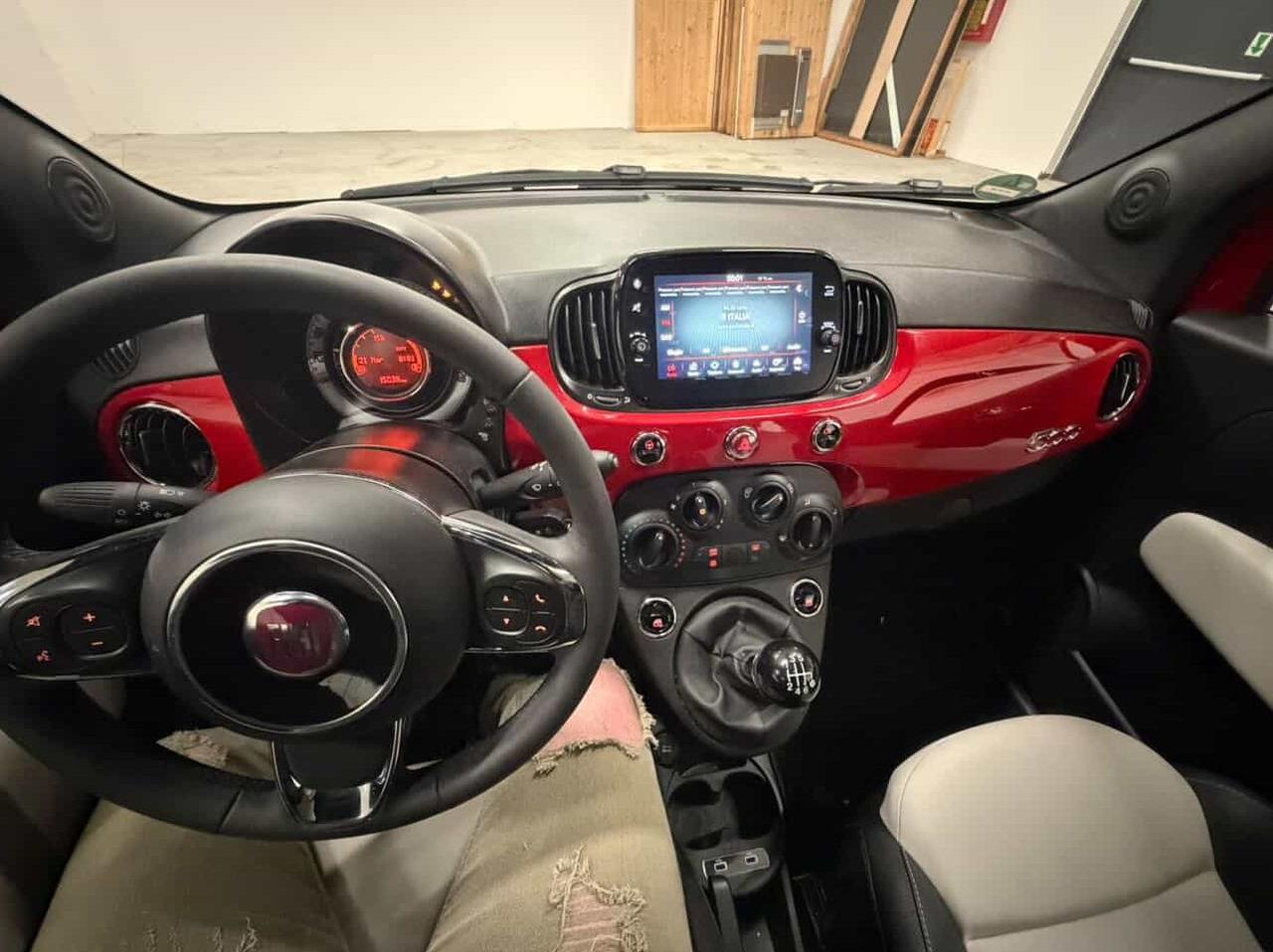 Fiat 500 1.0 hybrid Dolcevita 70cv