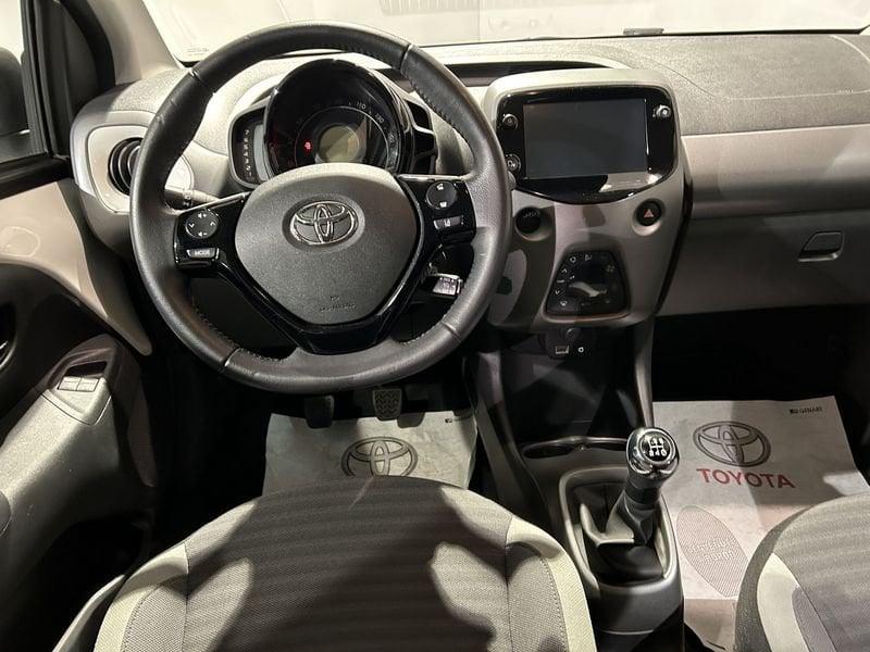 Toyota Aygo Aygo Connect 1.0 VVT-i 72 CV 5 porte x-fun