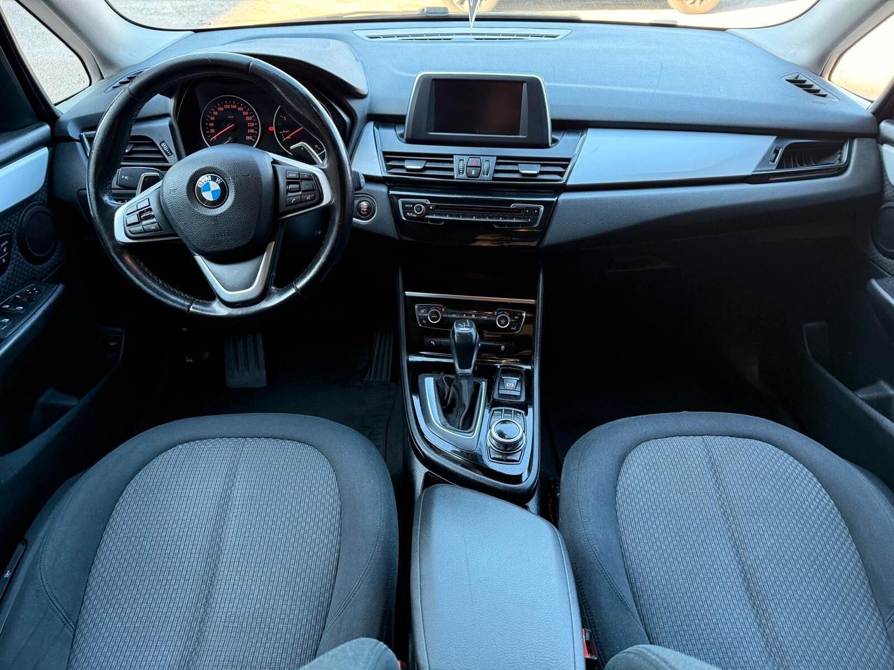 Bmw 2er Active Tourer 218d Luxury