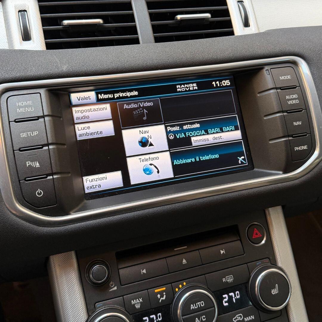 Range Rover Evoque 2.2 TD4 5p. Pure