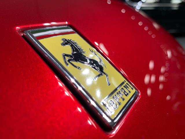 FERRARI Purosangue Purosangue V12 719HP "BREMBO CARBON CERAMIC"