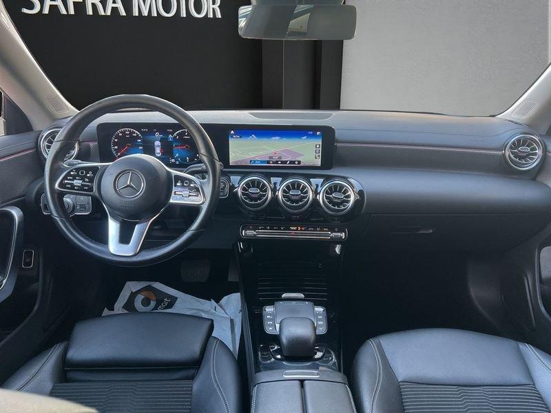 Mercedes-Benz CLA CLA Coupe 200 d Sport