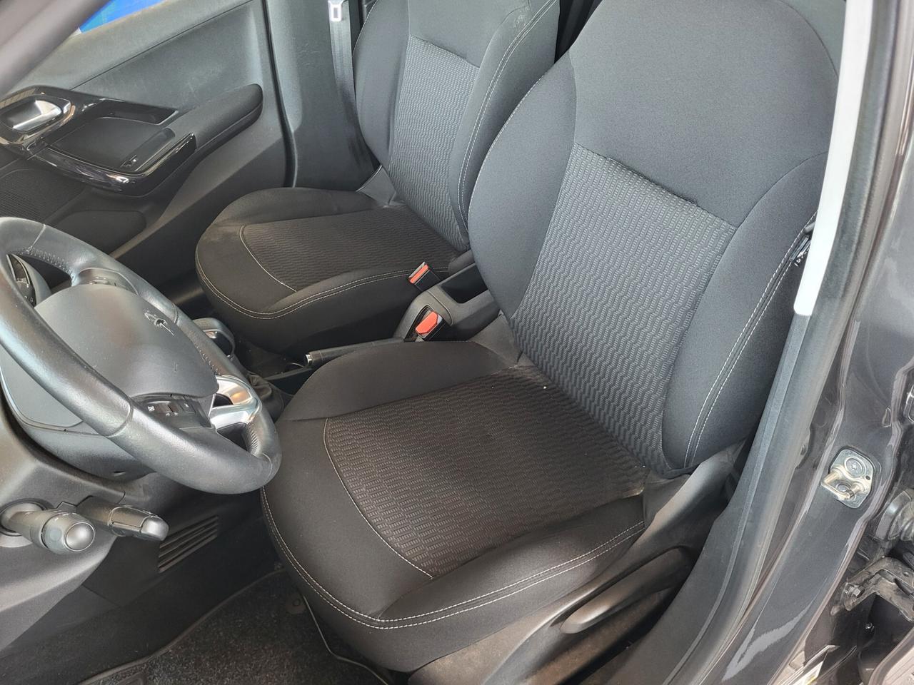 Peugeot 208 BlueHDi 75 5 porte Active