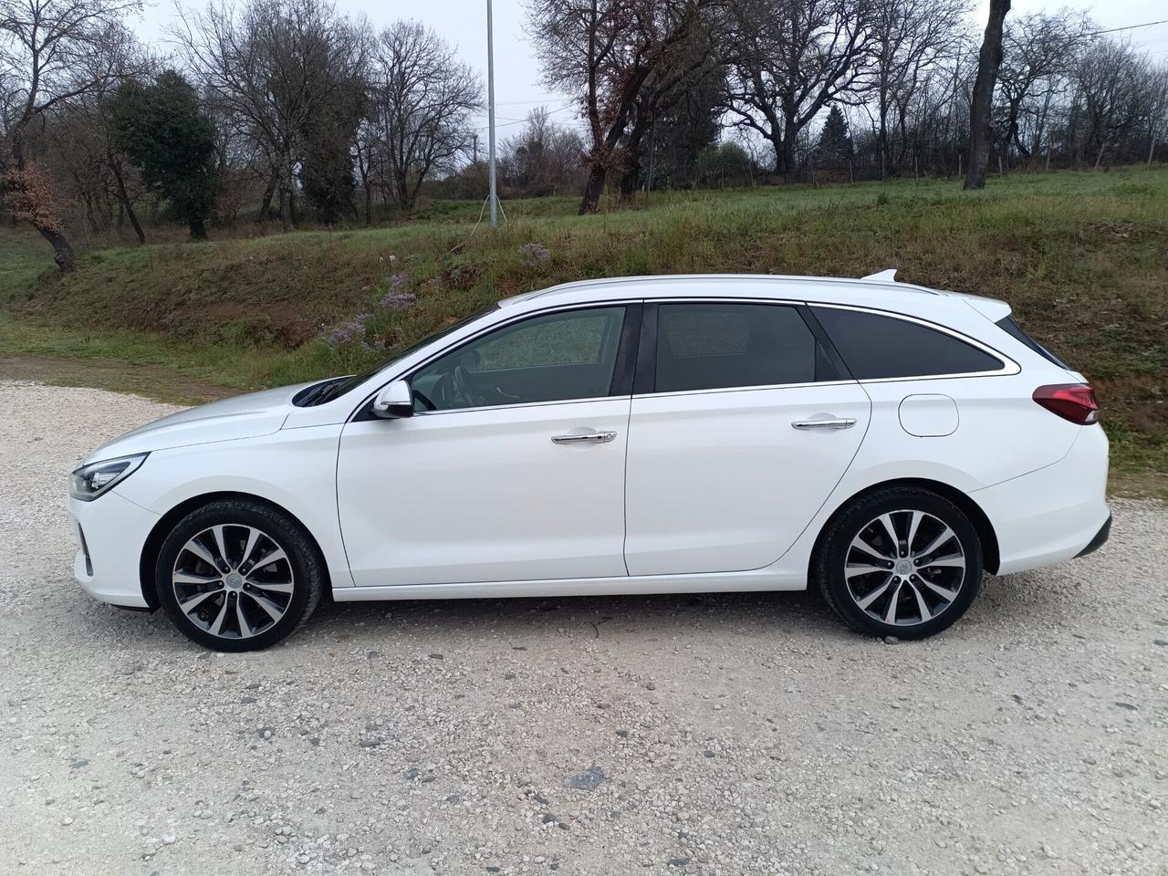 i30 Wagon 1.6 CRDi 110CV DCT Business