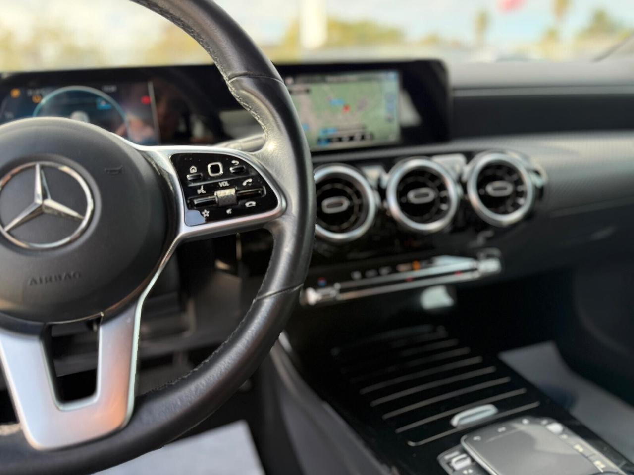 MERCEDES CLASSE A 180 D AUTOMATIC BUSINESS EXTRA