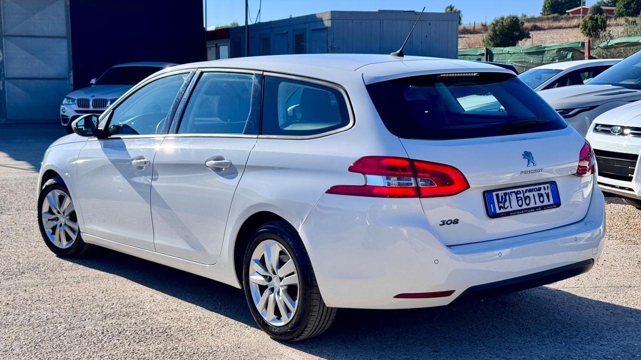Peugeot 308 BlueHDi 130 S&S SW Tech Edition