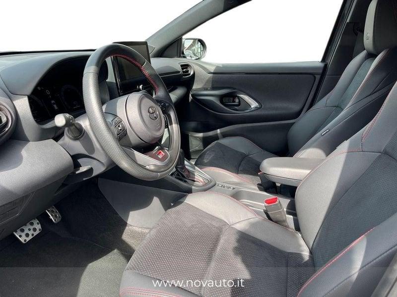 Toyota Yaris Hybrid 130 GR SPORT