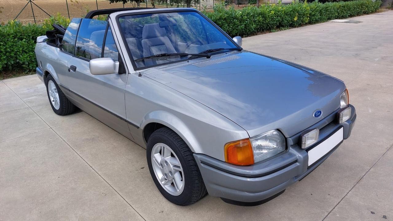 Ford XR3i Cabrio 1.6 Capote Nuova