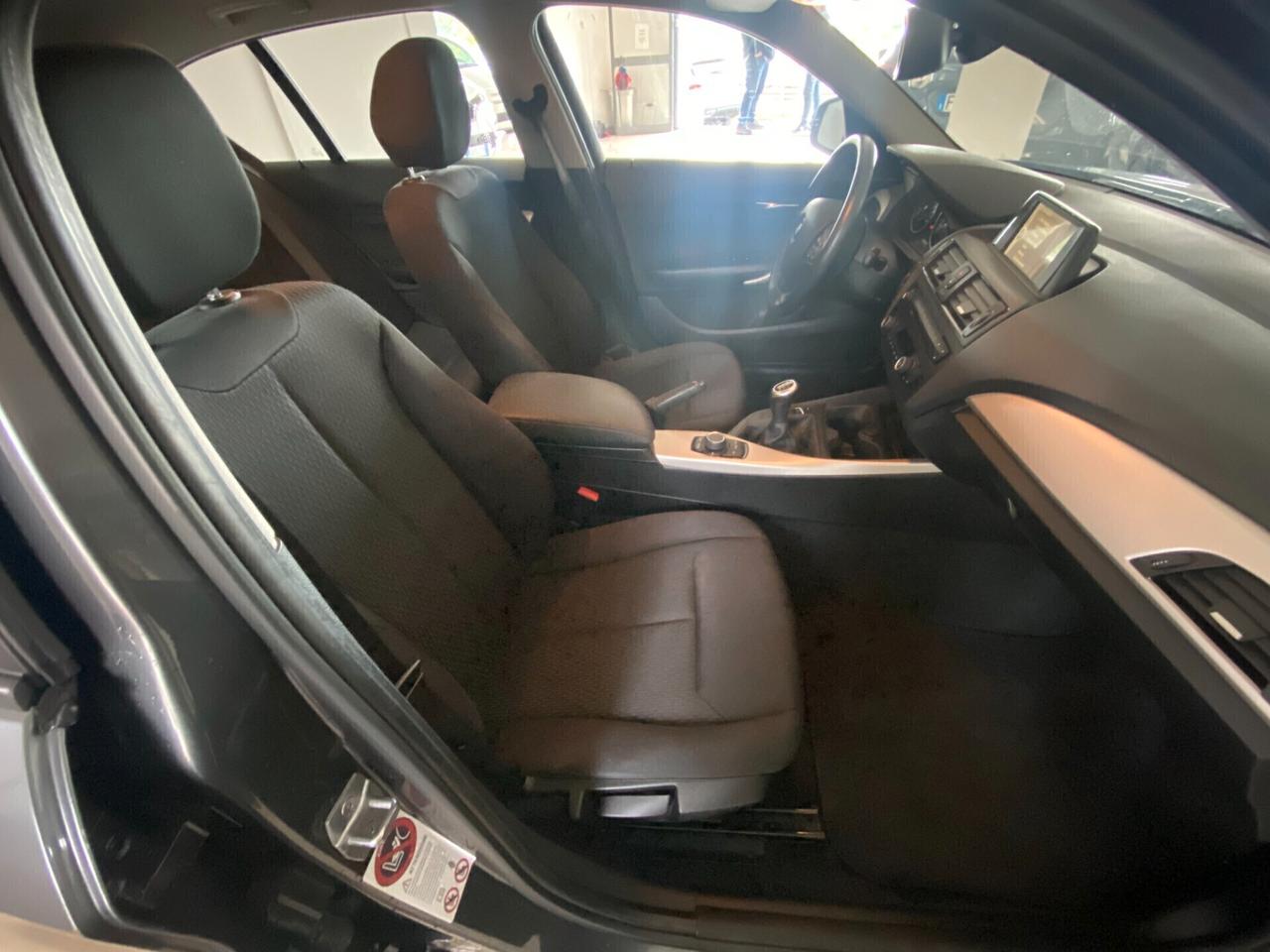 Bmw 114 114d 5p. Unique