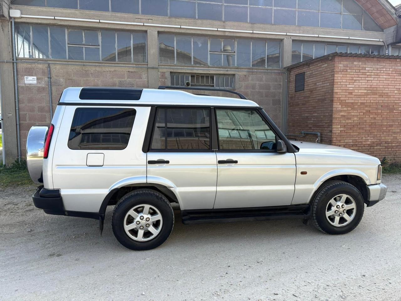 Land Rover Discovery 2.5 Td5 5 porte S