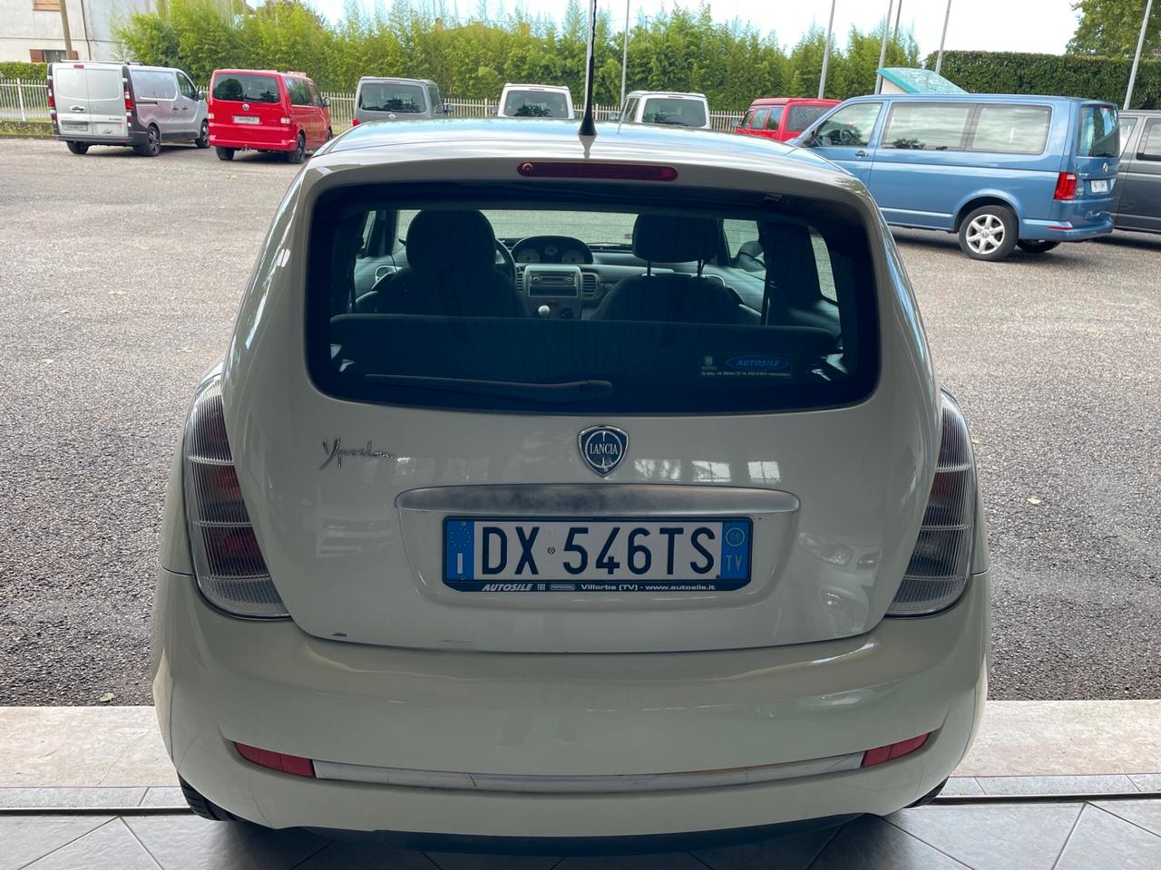 Lancia Ypsilon 1.4 Platino Ecochic GPL