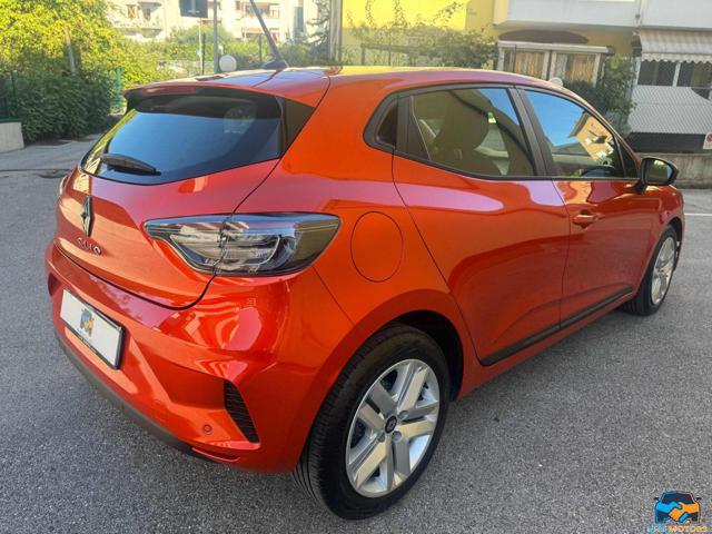 RENAULT Clio TCe 90 CV 5 porte Evolution