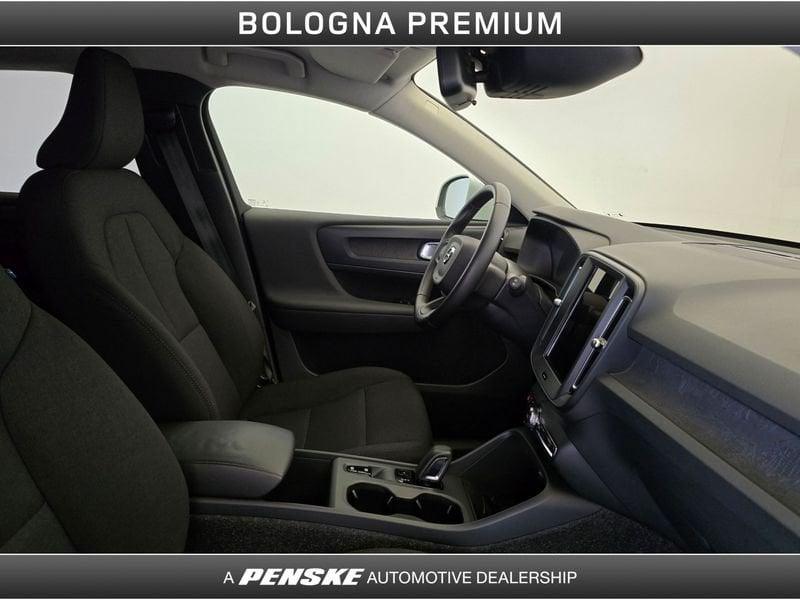 Volvo XC40 T2 Geartronic Momentum Core N1 - AUTOCARRO