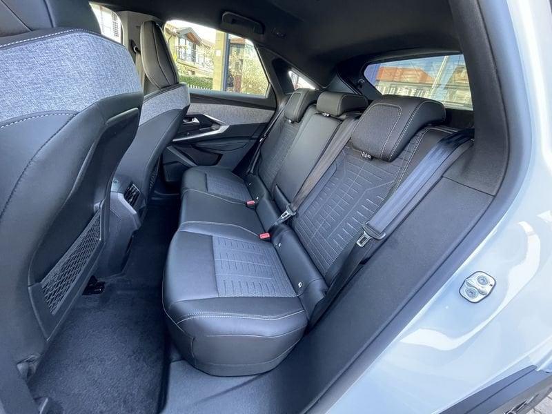 Peugeot 3008 1.2 hybrid GT 145cv e-dcs6 - NUOVO