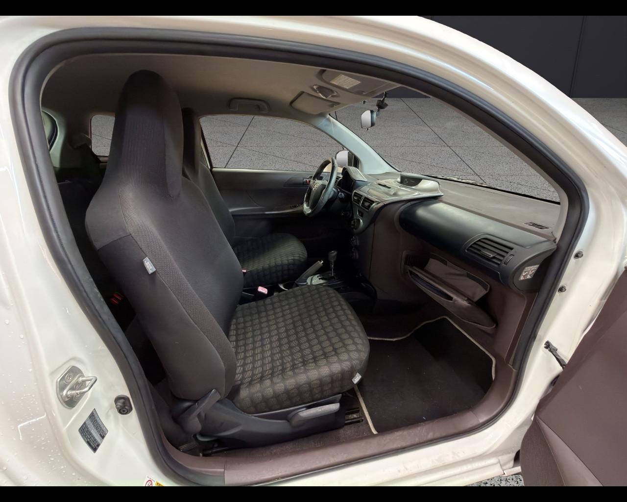 TOYOTA iQ - iQ 1.0 Multidrive