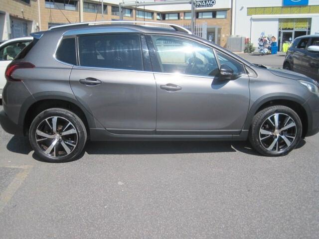 Peugeot 2008 BlueHDi 100 Allure