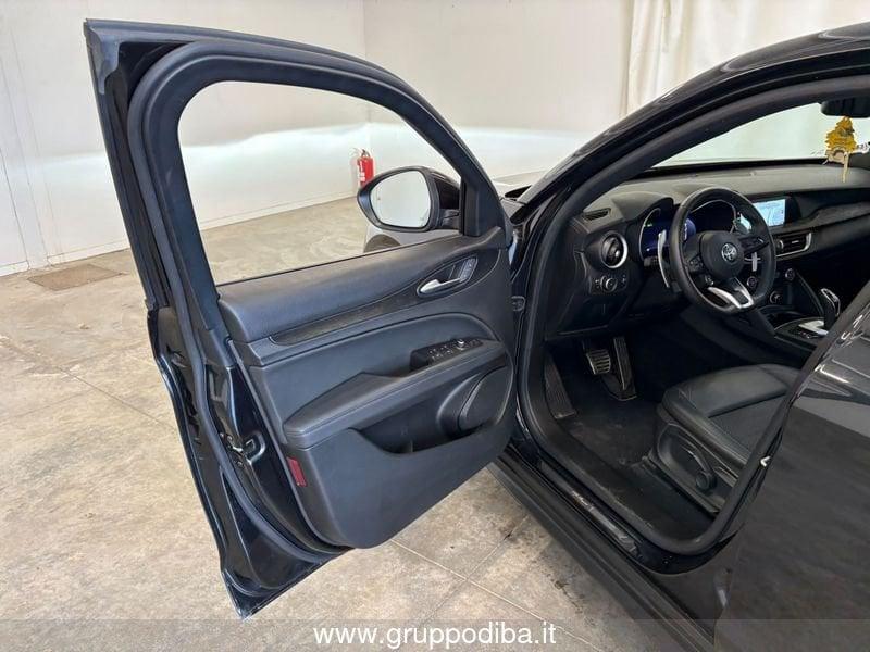 Alfa Romeo Stelvio 2023 2.2 t Sprint Q4 210cv auto