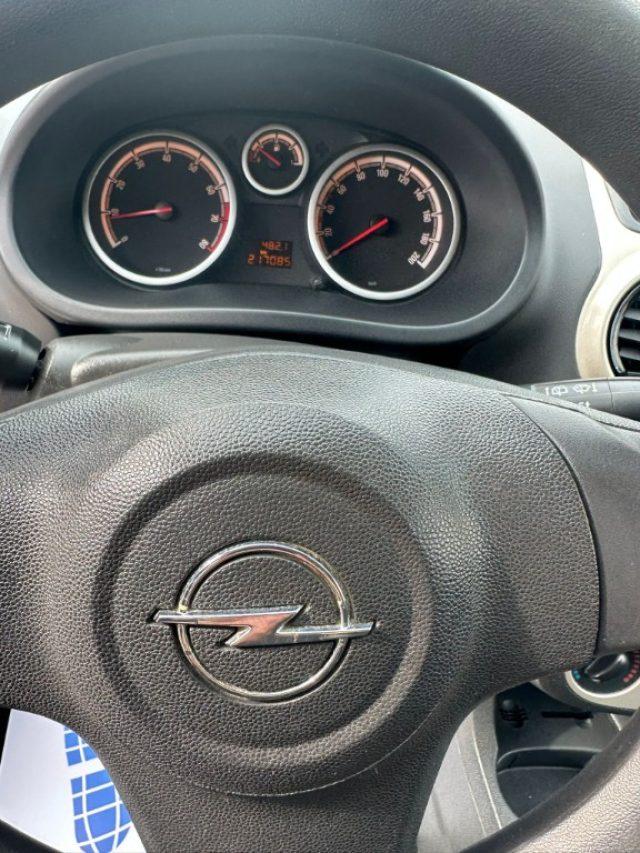 OPEL Corsa 1.2 5 porte Club