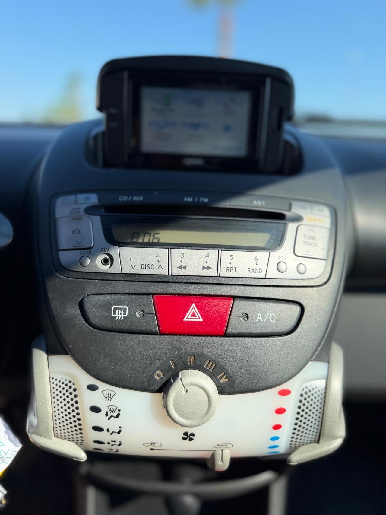 Toyota Aygo 1.0 12V VVT-i 5 porte Active Connect