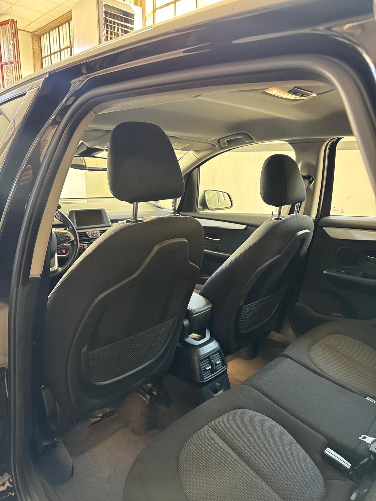 Bmw 2er Active Tourer 216i Luxury