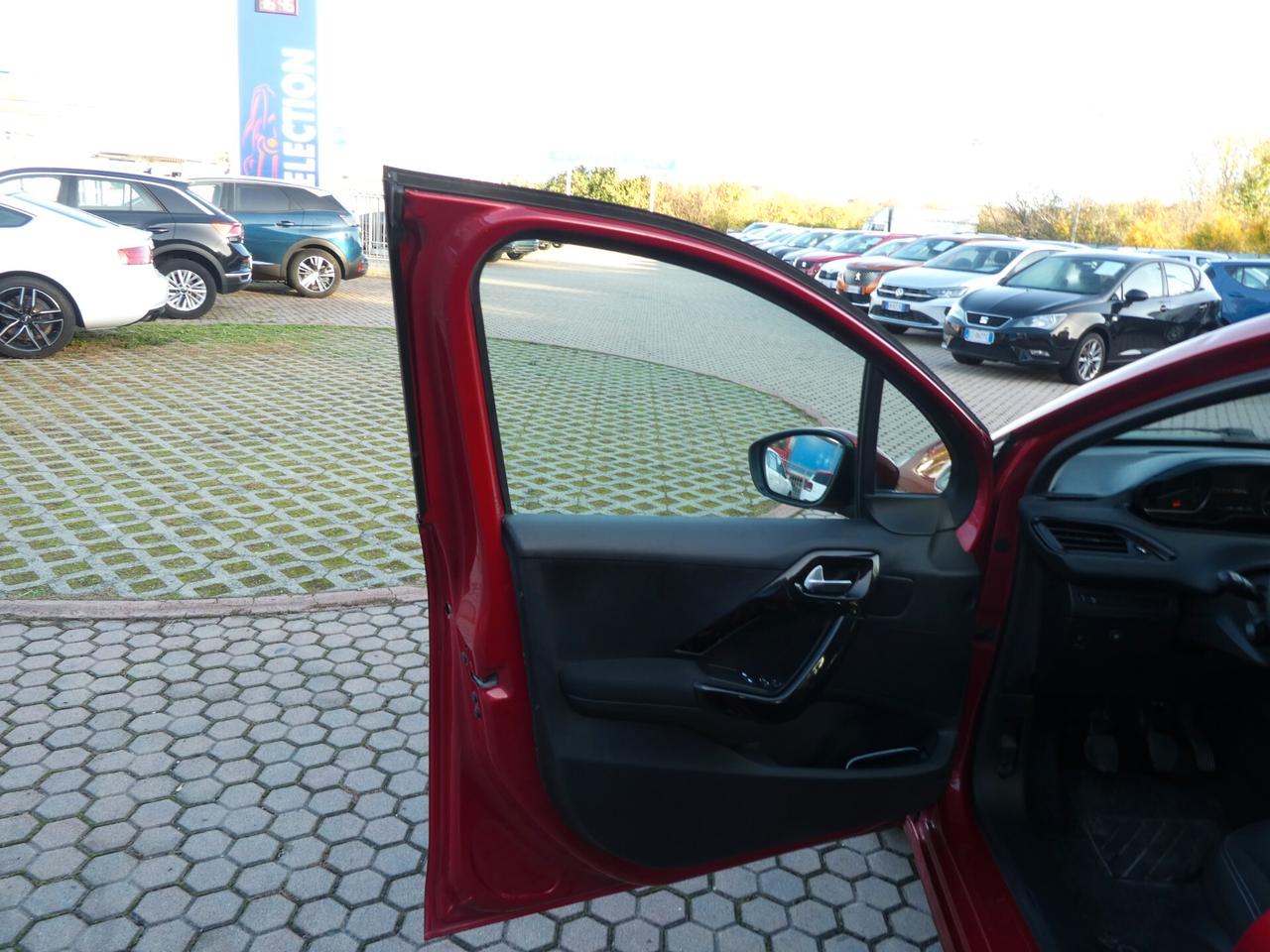 Peugeot 208 PureTech 68 5 porte Active GPL ADATTA AI NEOPATENTATI