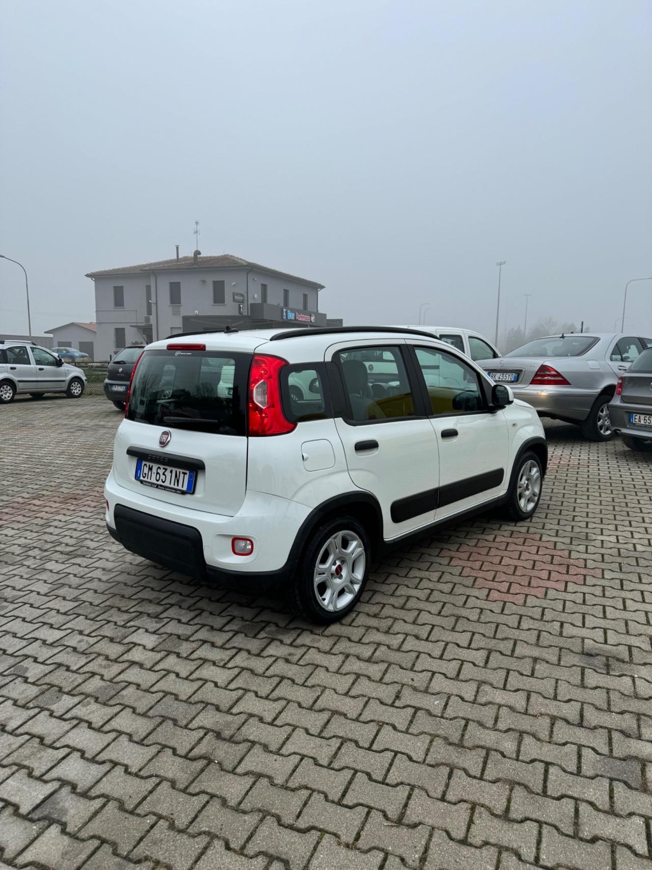 Fiat Panda 1.0 FireFly S&S Hybrid City Cross