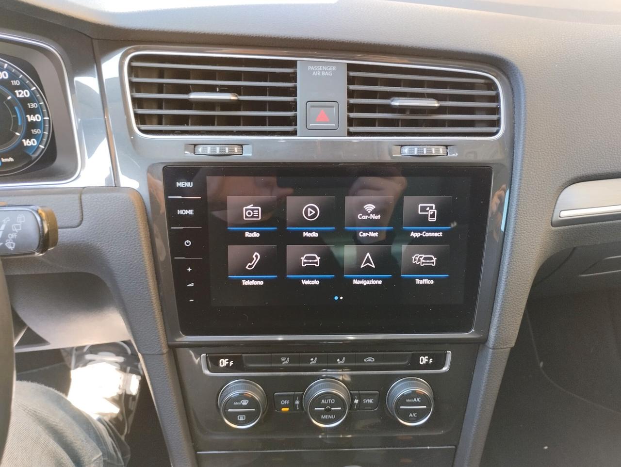 Volkswagen Golf e-Golf 136 CV