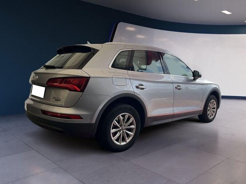 Audi Q5 40 TDI quattro S tronic Business