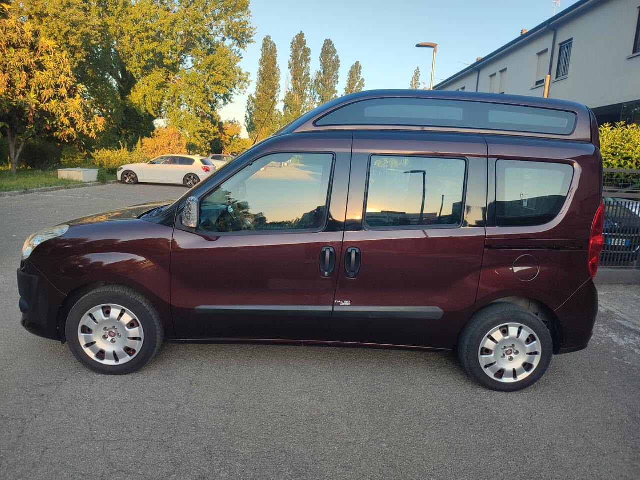 FIAT DOBLO 2012 BENZINA PEDANA DISABILI ELETTRICA TETTO ALTO