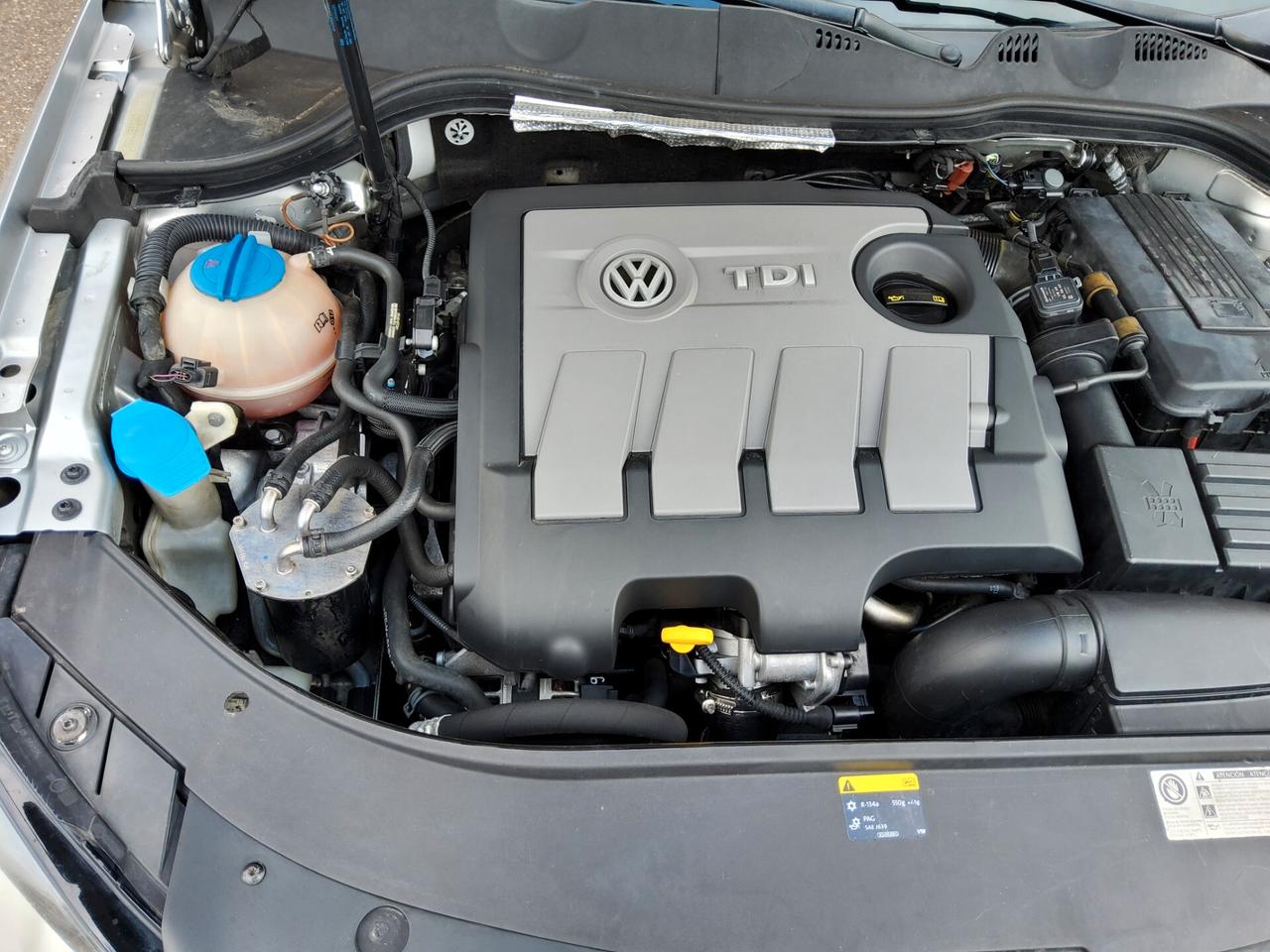 Volkswagen Passat Var. Bs. 1.6 TDI DSG Comf. BMT
