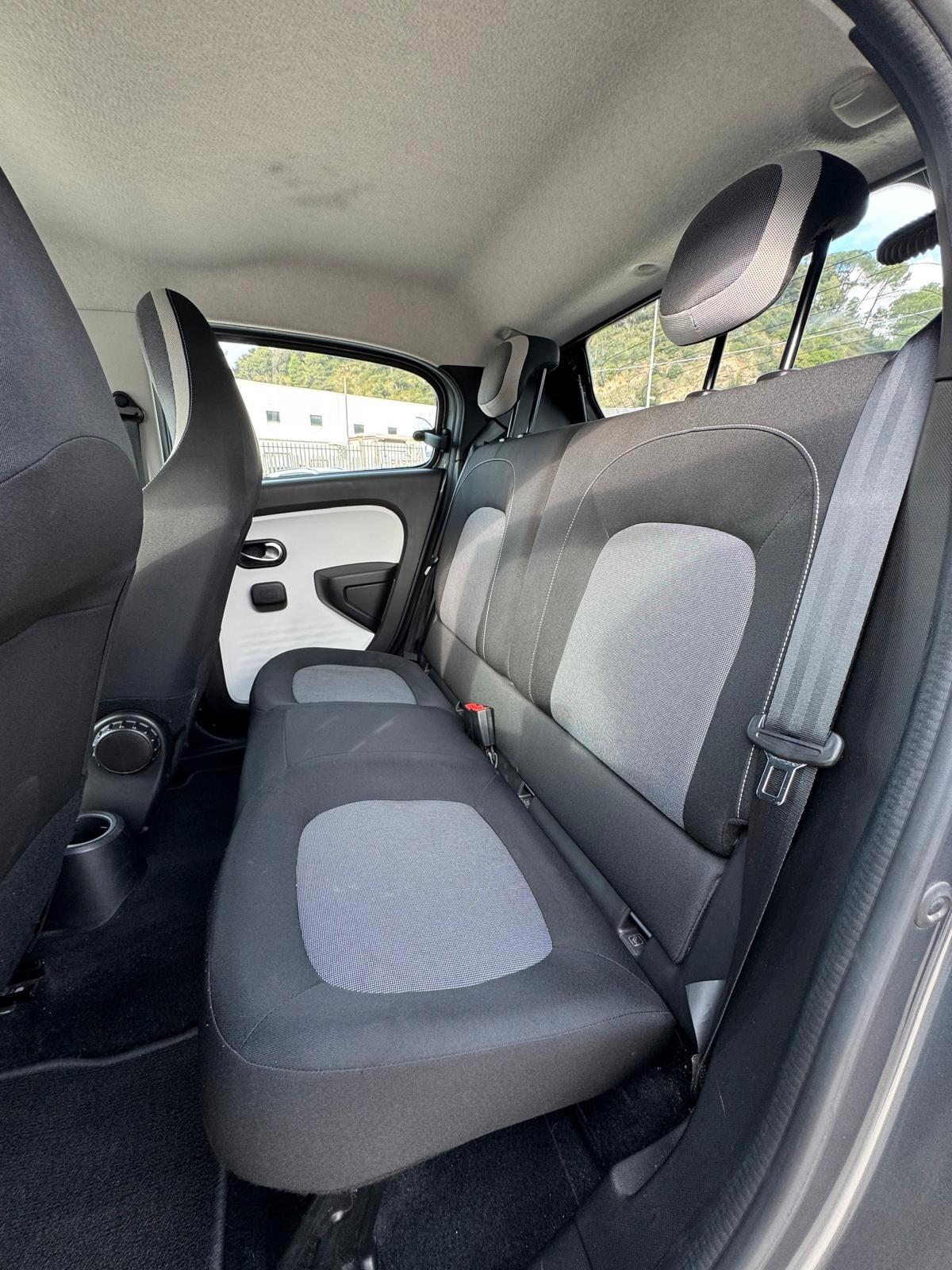 Renault Twingo SCe 65 CV Urban Night