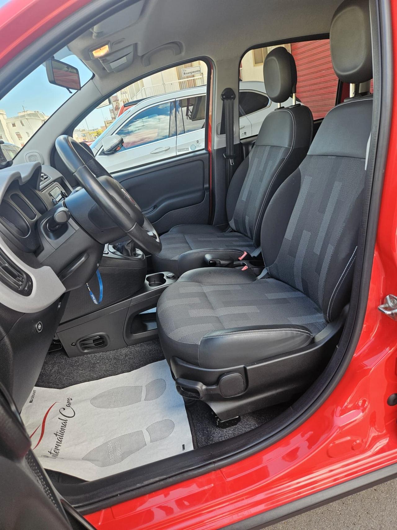 Fiat Panda Fiat Panda CROSS 1.2 BENZ/GPL 51kw 69cv