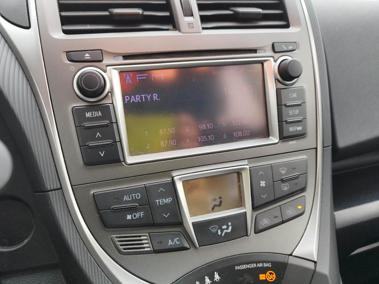 Toyota Verso-S 1.3 MT benzina