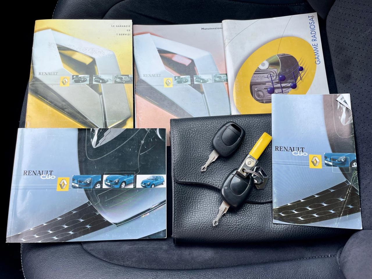 Renault Clio 2.0 16V RS Sport *UNICO PROPRIETARIO*