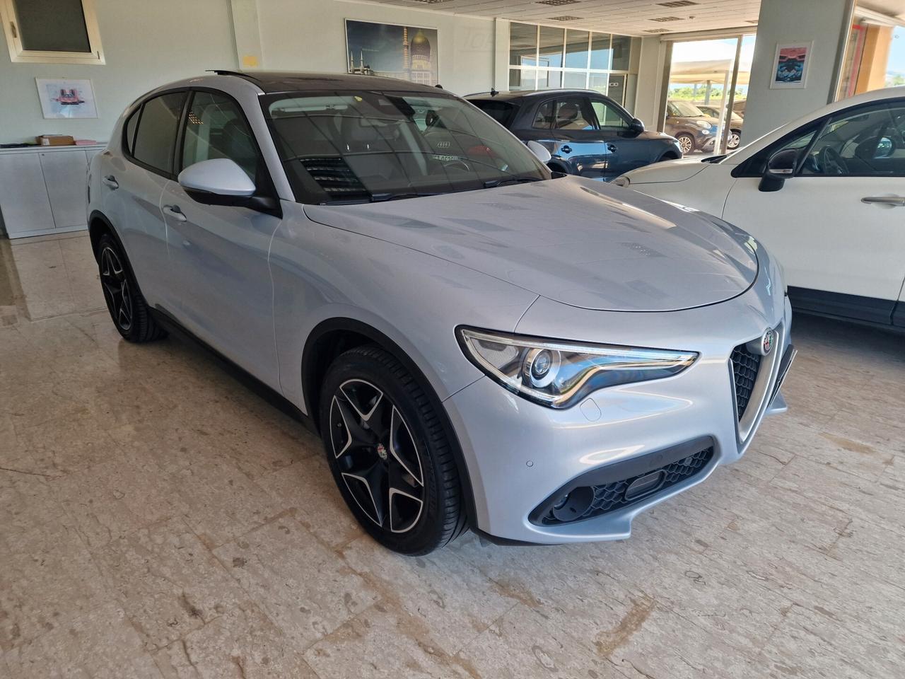 Alfa Stelvio 190 CV Q4 TETTO