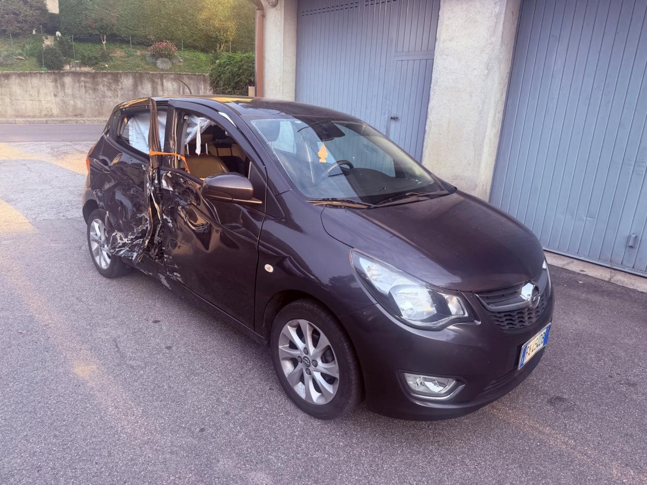 Opel Karl 1.0 INCIDENTATA