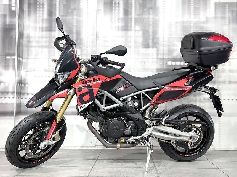 Aprilia Dorsoduro 750