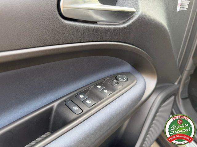 ALFA ROMEO Junior 1.2 136 CV Hybrid eDCT6 Automatica