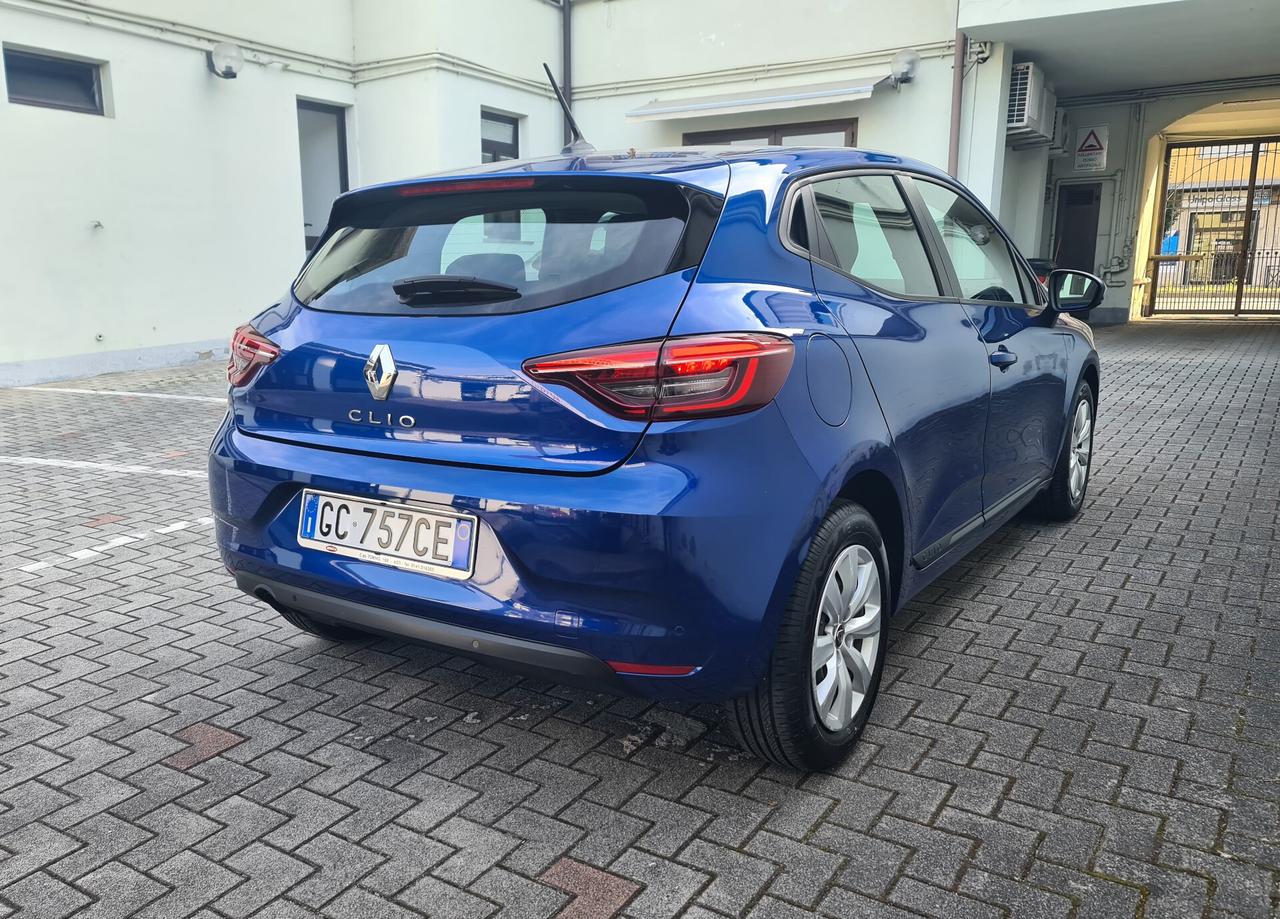 Renault Clio Blue dCi 85CV 5P - NEOPATENT.