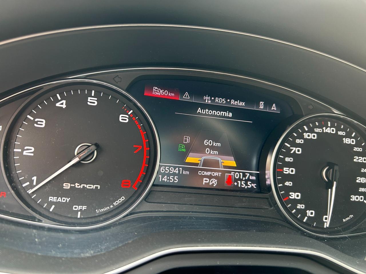 Audi A4 Avant 40 g-tron Stronic Business Adv 22