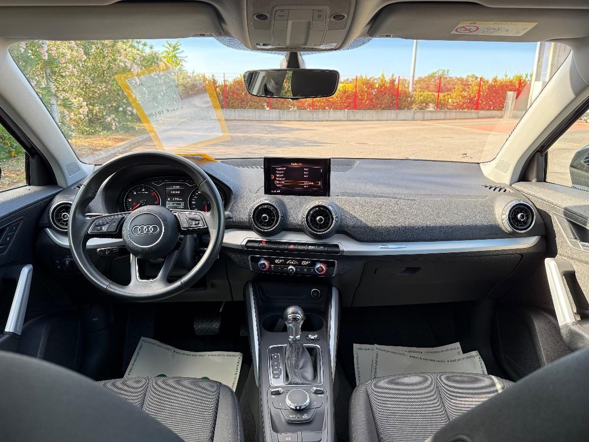 AUDI - Q2 - 30 TDI S Tronic Business; Navigatore;