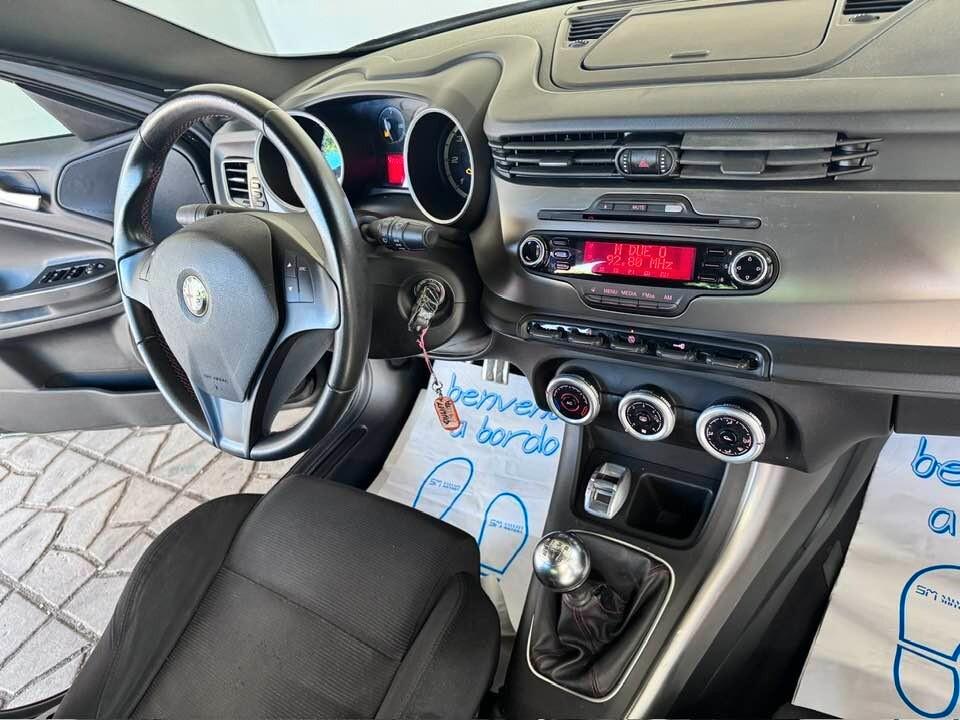 Alfa Romeo Giulietta 1.6 JTDm-2 105 CV Veloce